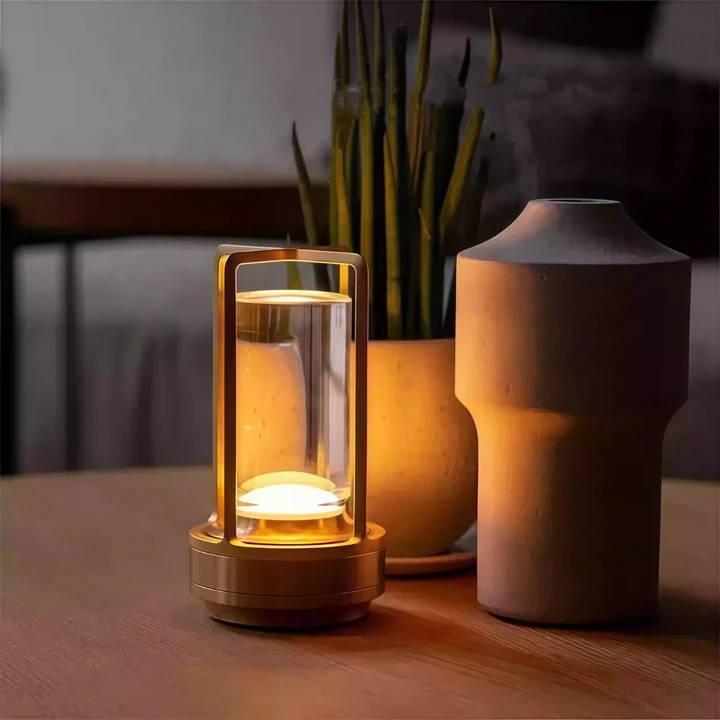 Lantern table lamp